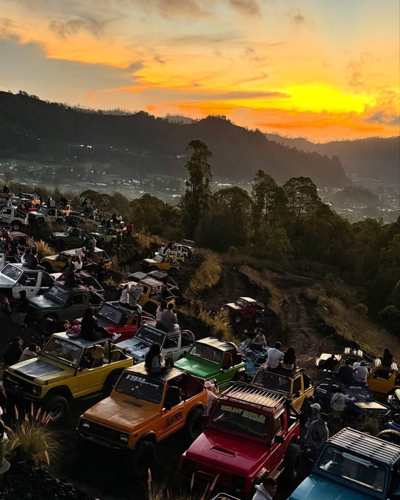 WhatsApp Image 2025-11-01 at 12.04.08 (1)